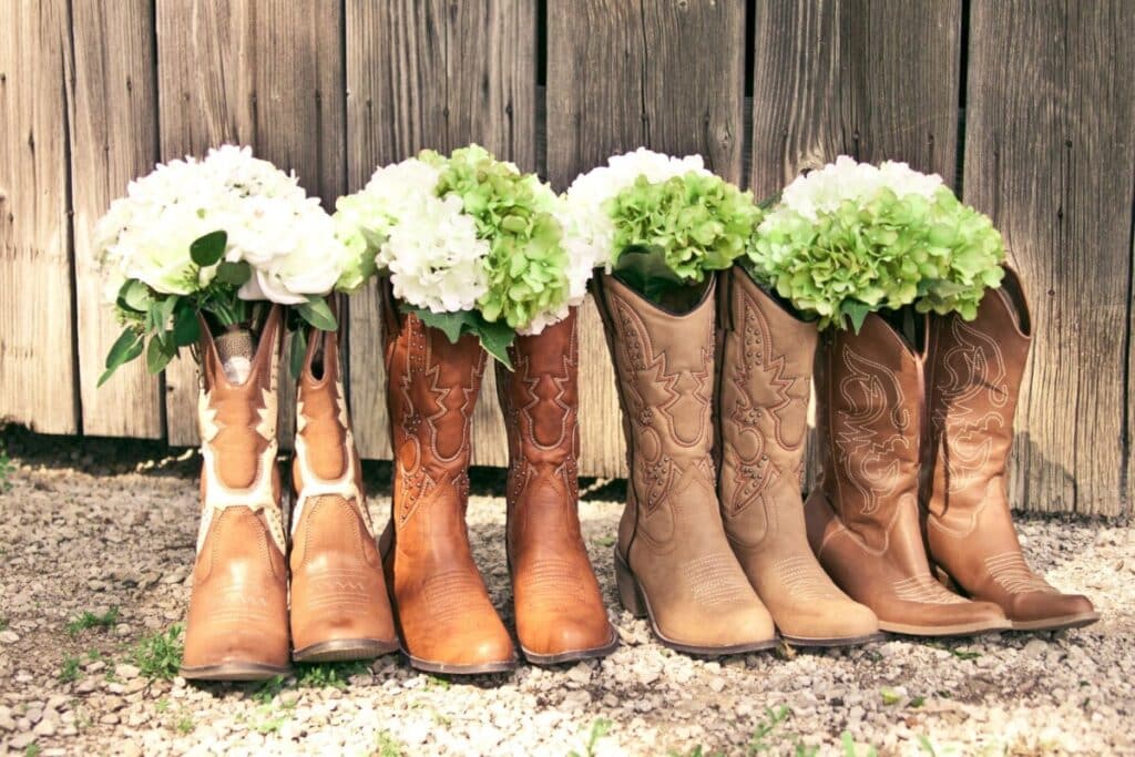 what men wear to a rustic wedding